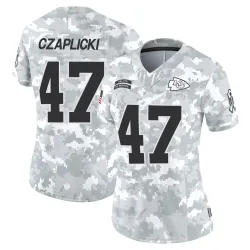 Kansas City Chiefs Women's Limited Arctic Camo 2024 Salute to Service Jersey (47 Eddie Czaplicki)
